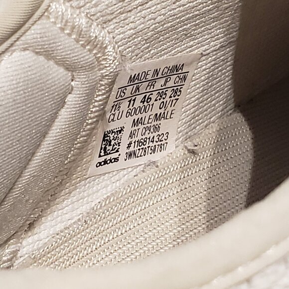 Adidas Yeezy 350 V2 Triple White Sneakers 11.5 Authentic in the Box W/Tags - VGC - Picture 8 of 9